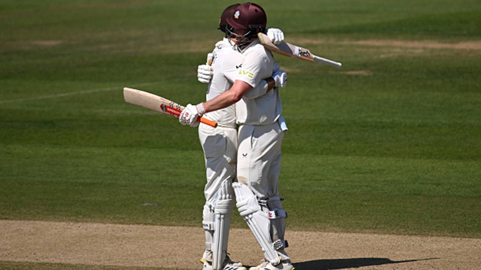 After 98 years, 500 chased down in England; 3 Surrey batters smash centuries to create history with a mix of 'Bazball' and traditional batting After 98 years, 500 chased down in England; 3 Surrey batters smash centuries to create history with a mix of 'Bazball' and traditional batting