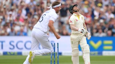 Ashes 2023: Stuart Broad makes David Warner his bunny again, hunts down Australian opener for 15th time in Ashes SportsTak