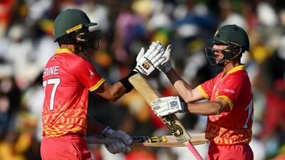 World Cup Qualifiers Round up: Zimbabwean duo of Ervine-Williams down resilient Nepal, West Indies ease home against USA SportsTak