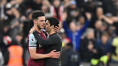 Record-breaking transfer: Arsenal close to breaking British record for most-expensive transfer after Manchester City pull out of race SportsTak