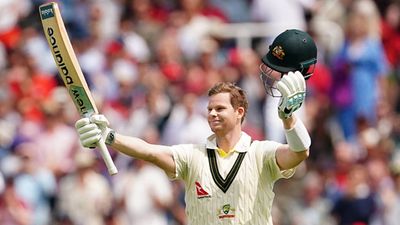 Steve Smith leaves Ricky Ponting, Sachin Tendulkar behind, becomes fastest to 32 Test centuries SportsTak