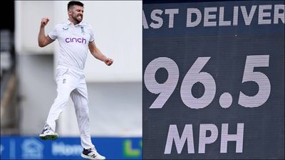 Mark Wood's breakneck speeds in first spell to torment Australian batters at Headingley enter history books SportsTak