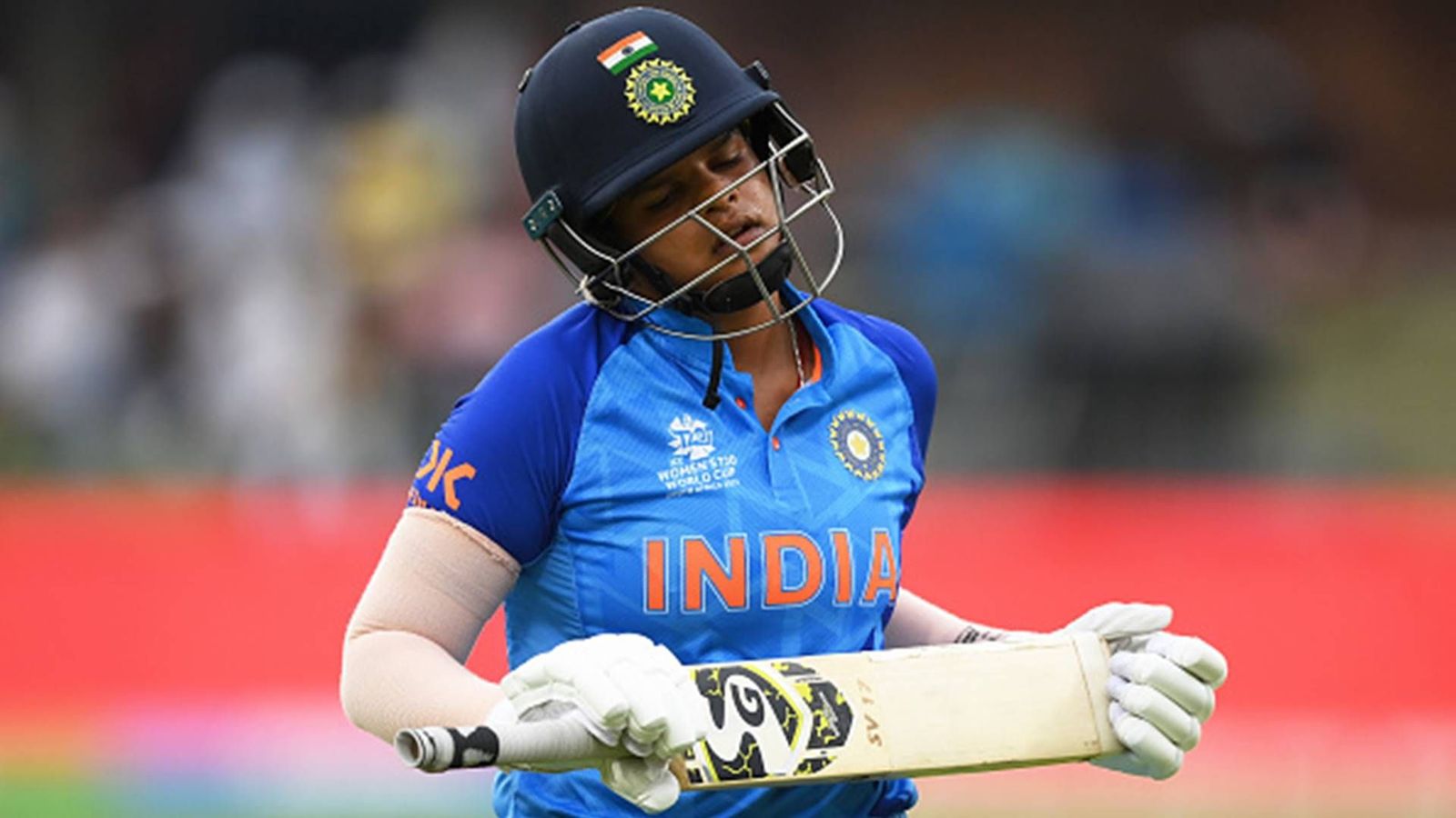 'You have not worked on yourself and if you have, it was not enough': Former Indian cricketer lashes out at Shafali Verma for three-ball duck against Bangladesh 'You have not worked on yourself and if you have, it was not enough': Former Indian cricketer lashes out at Shafali Verma for three-ball duck against Bangladesh