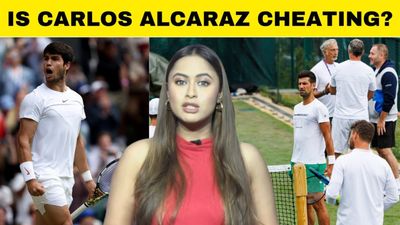 Carlos Alcaraz's father caught recording Novak Djokovic's practice session | Sports Today SportsTak