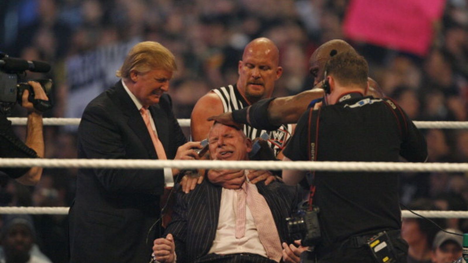 A look at the 12 most historic matches in the 70-year history of the WWE A look at the 12 most historic matches in the 70-year history of the WWE