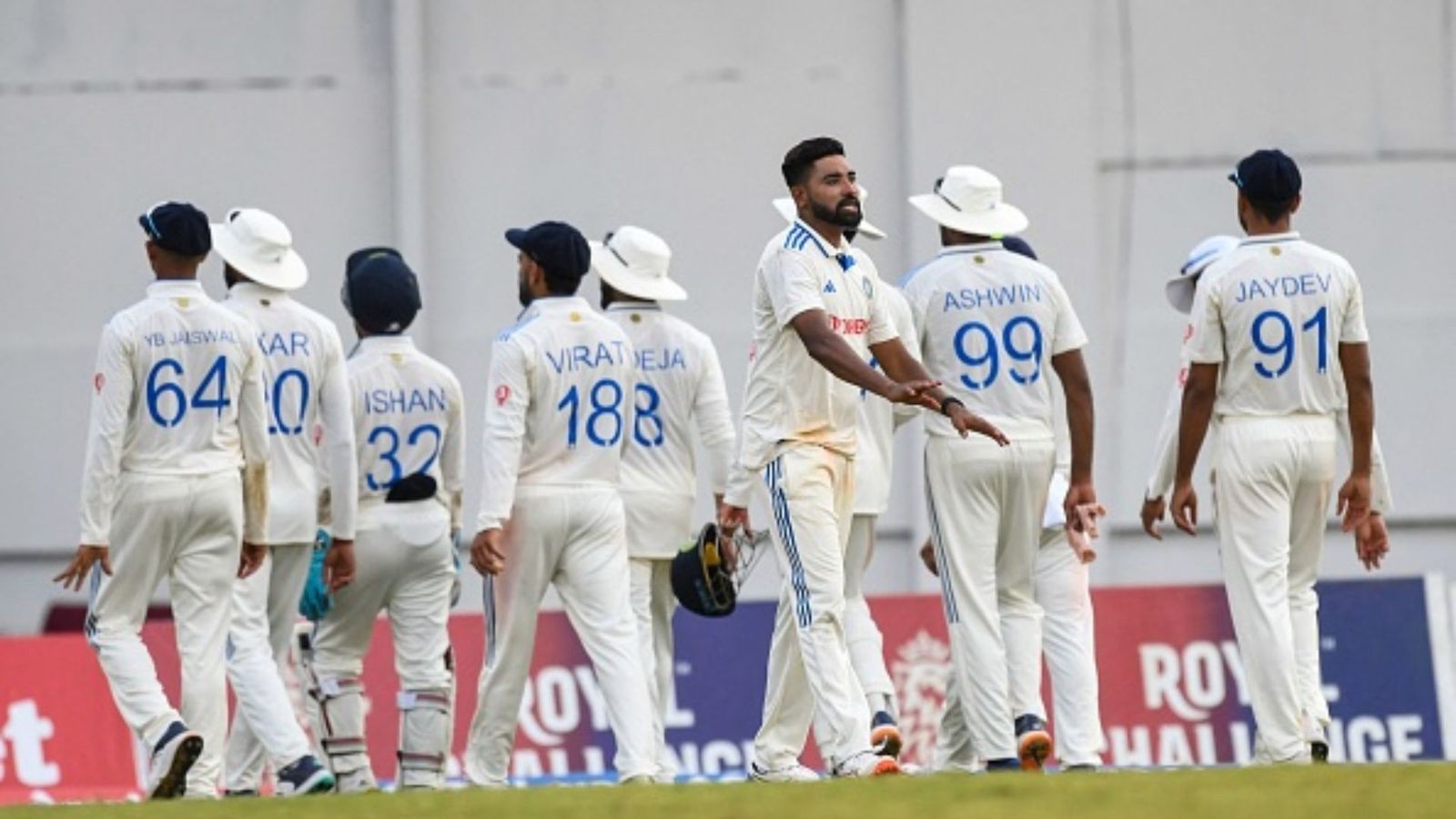 IND vs WI: West Indies hold their ground against India, score 229 and lose five wickets in response to visitors' 438 IND vs WI: West Indies hold their ground against India, score 229 and lose five wickets in response to visitors' 438