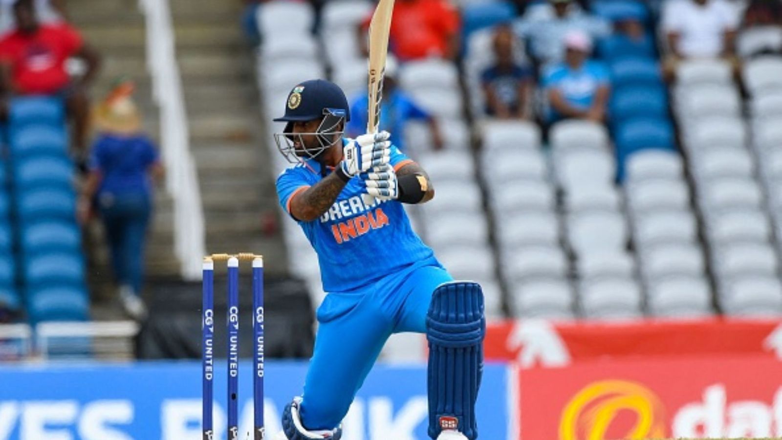 Suryakumar Yadav receives backing from India's run machine in ICC tournaments, billed to succeed at No.4 in 2023 ODI World Cup Suryakumar Yadav receives backing from India's run machine in ICC tournaments, billed to succeed at No.4 in 2023 ODI World Cup