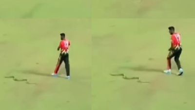 WATCH: Isuru Udana's close call with snake in LPL 2023 amidst B-Love Kandy's Victory over Jaffna Kings SportsTak