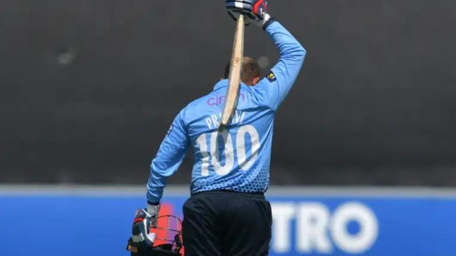 Prithvi Shaw continues to wreak havoc in One Day Cup, smokes another ton to power Northamptonshire to victory Prithvi Shaw continues to wreak havoc in One Day Cup, smokes another ton to power Northamptonshire to victory