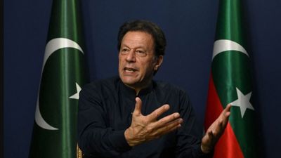 Ex-PCB chairman Khalid Mahmood lambasts board for ignoring Imran Khan's contribution in I-Day video SportsTak