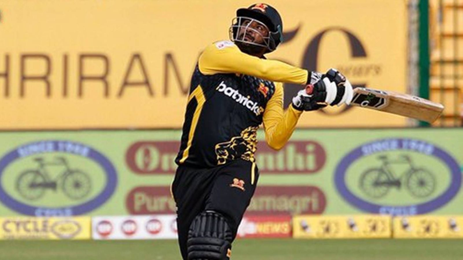 Maharaja Trophy: 5 wickets fall for 20 runs, Gujarat Titans batter struggled, then no.9 batter smashed 11-ball 31 to win last-over thriller Maharaja Trophy: 5 wickets fall for 20 runs, Gujarat Titans batter struggled, then no.9 batter smashed 11-ball 31 to win last-over thriller