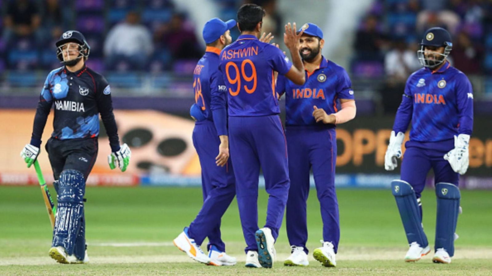 R Ashwin says Virat Kohli, Rohit Sharma skipping T20I games for ODI World Cup is a 'good decision' R Ashwin says Virat Kohli, Rohit Sharma skipping T20I games for ODI World Cup is a 'good decision'