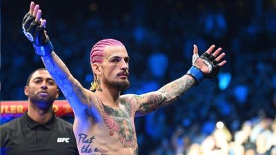 UFC 292: Sean O'Malley bulldozes Aljamain Sterling to clinch Bantamweight title SportsTak