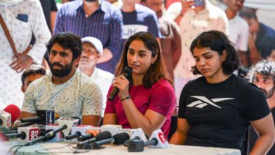 Big jolt to Indian wrestlers: UWW suspends Wrestling Federation of India a month before World Championships SportsTak