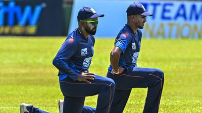 Sri Lanka faces injury crisis ahead of Asia Cup and World Cup campaigns as another star pacer sidelined SportsTak