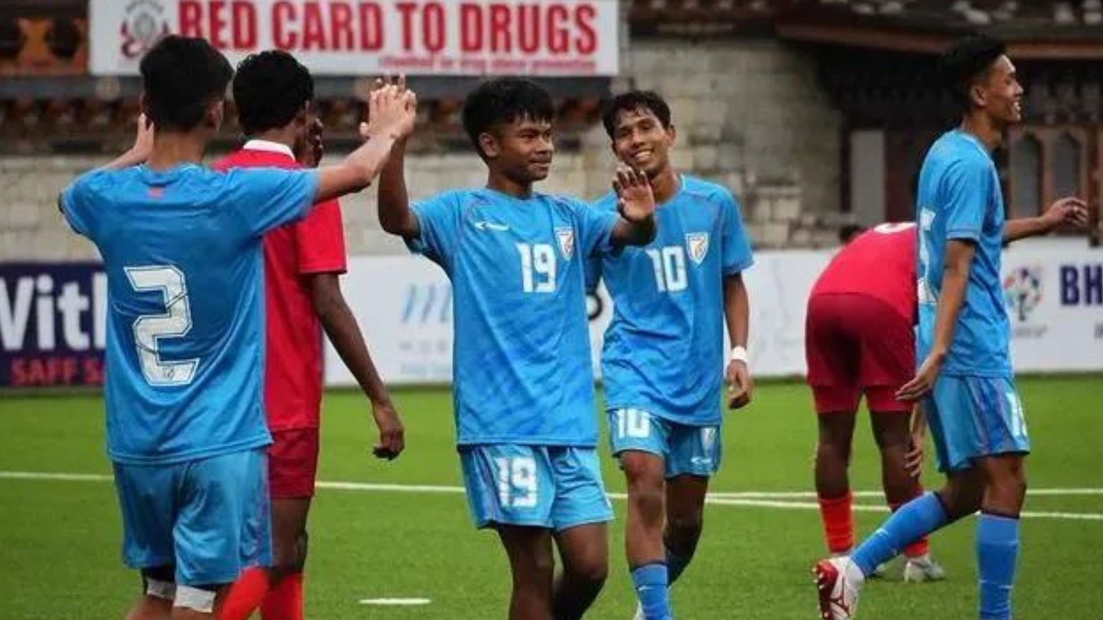 India demolish Maldives 8-0 to storm into SAFF U-16 Championship final India demolish Maldives 8-0 to storm into SAFF U-16 Championship final