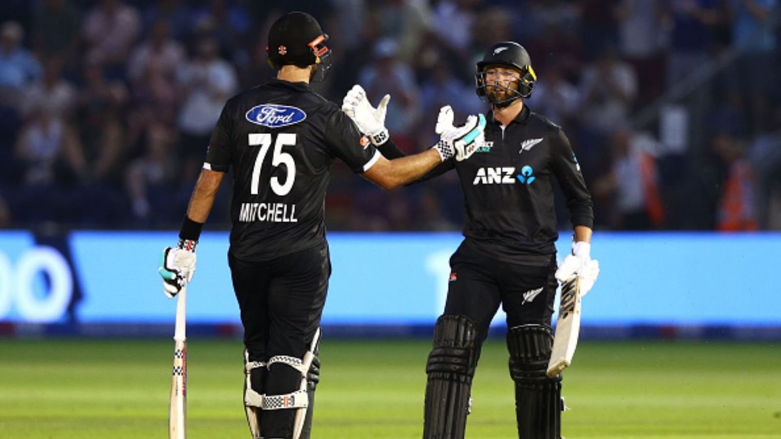 ENG vs NZ: Devon Conway, Daryl Mitchell make England's target look effortless, take 1-0 lead in series with 8-wicket win on Ben Stokes' ODI return ENG vs NZ: Devon Conway, Daryl Mitchell make England's target look effortless, take 1-0 lead in series with 8-wicket win on Ben Stokes' ODI return