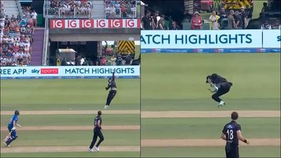 Watch: Mitchell Santner goes airborne to make Jonny Bairstow’s jaw drop with one-handed stunner SportsTak