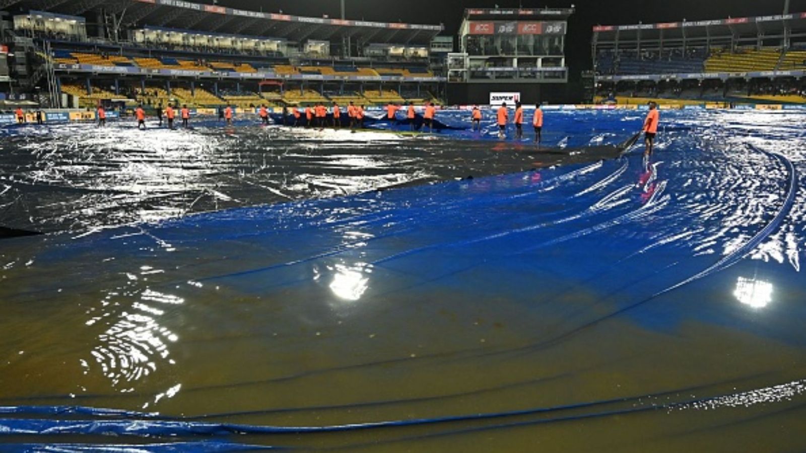 IND vs PAK, Reserve Day: What is the cut-off time for a 20-over game and Pakistan's target in that case? Check key details here IND vs PAK, Reserve Day: What is the cut-off time for a 20-over game and Pakistan's target in that case? Check key details here