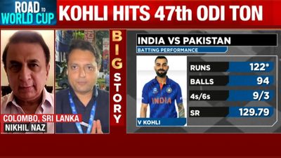 No need of an ALL-ROUNDER at no. 8 if top order fires says Sunil Gavaskar | Sports Today SportsTak