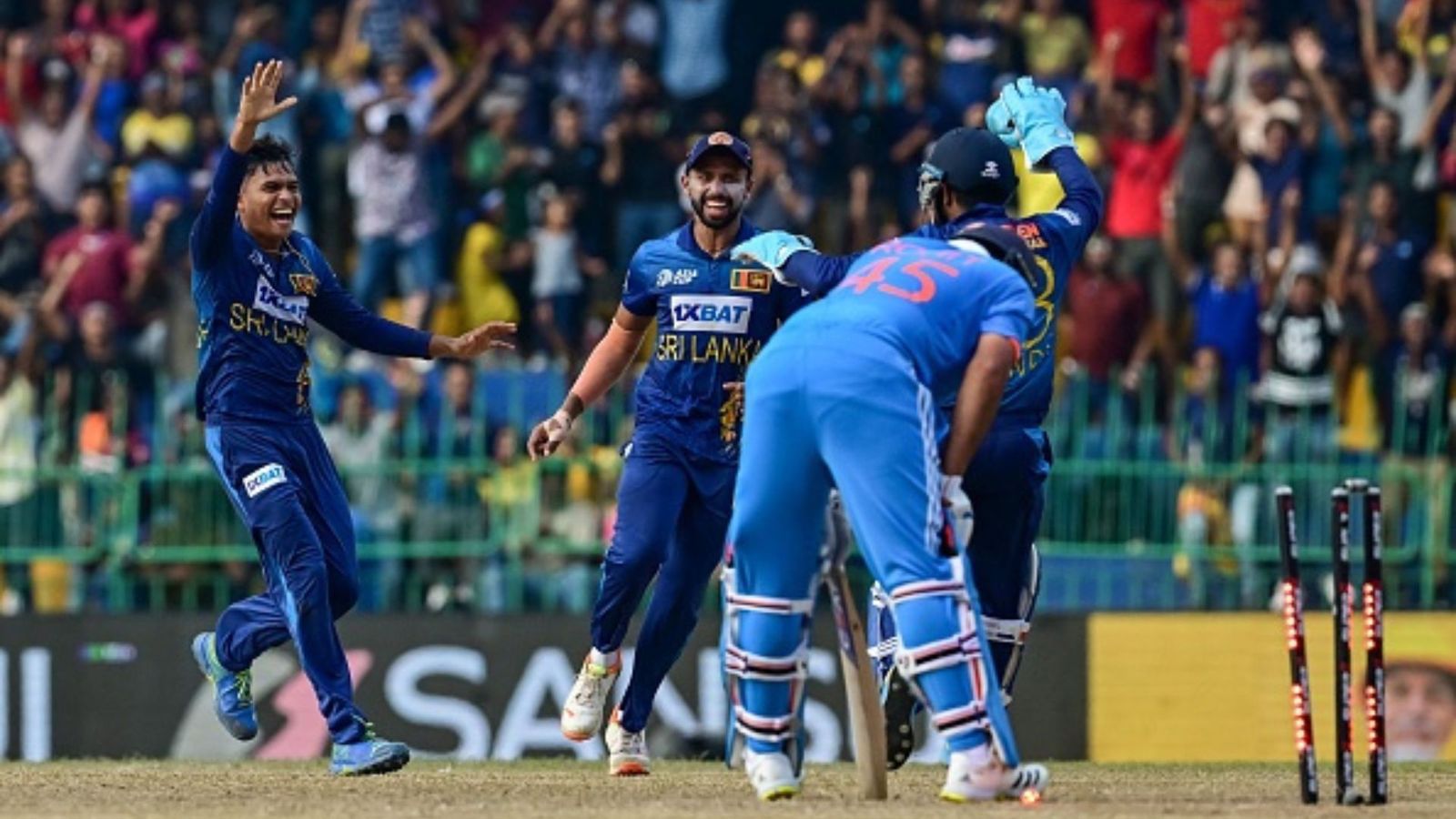 'I am lost for words. I feel very sorry for him': Marvan Atapattu gives verdict on star India batter's dismissal 'I am lost for words. I feel very sorry for him': Marvan Atapattu gives verdict on star India batter's dismissal