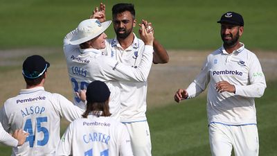 Jaydev Unadkat runs riot in England, single-handedly leads Cheteshwar Pujara's Sussex to 15-run win defending 498 SportsTak
