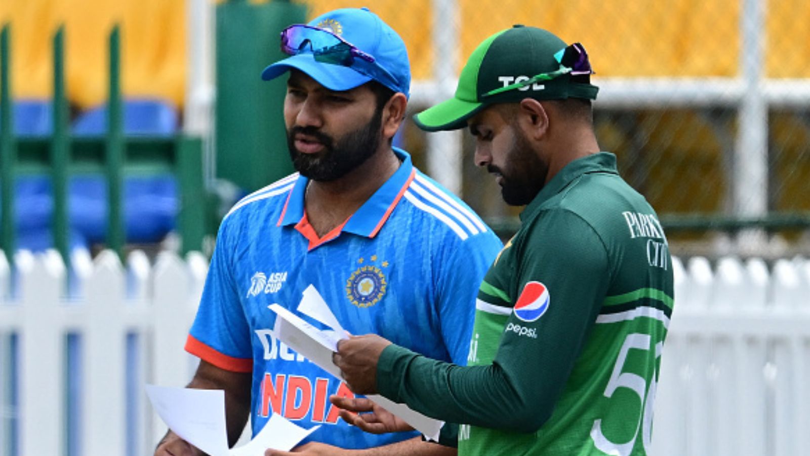 SL vs PAK: Babar Azam leapfrogs Rohit Sharma to top the chart in Asia Cup 2023's elite list despite paltry 29 against Lanka SL vs PAK: Babar Azam leapfrogs Rohit Sharma to top the chart in Asia Cup 2023's elite list despite paltry 29 against Lanka