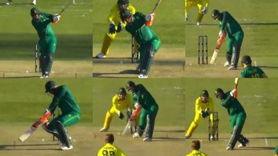 Watch: All 13 sixes in 1:19 minutes as Heinrich Klaasen enforces brutality in broad daylight on hapless Australian bowlers SportsTak
