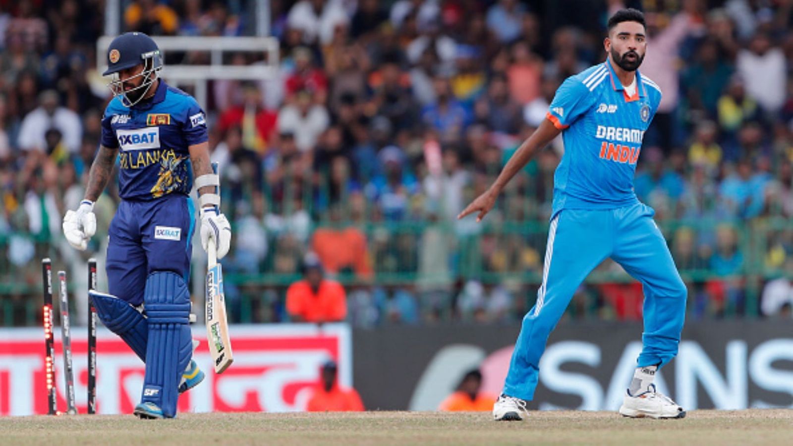 Asia Cup 2023, a Memefest: Siraj blows up on social media after demolishing the Sri Lankan batting unit, videos of his dances go viral! Asia Cup 2023, a Memefest: Siraj blows up on social media after demolishing the Sri Lankan batting unit, videos of his dances go viral!