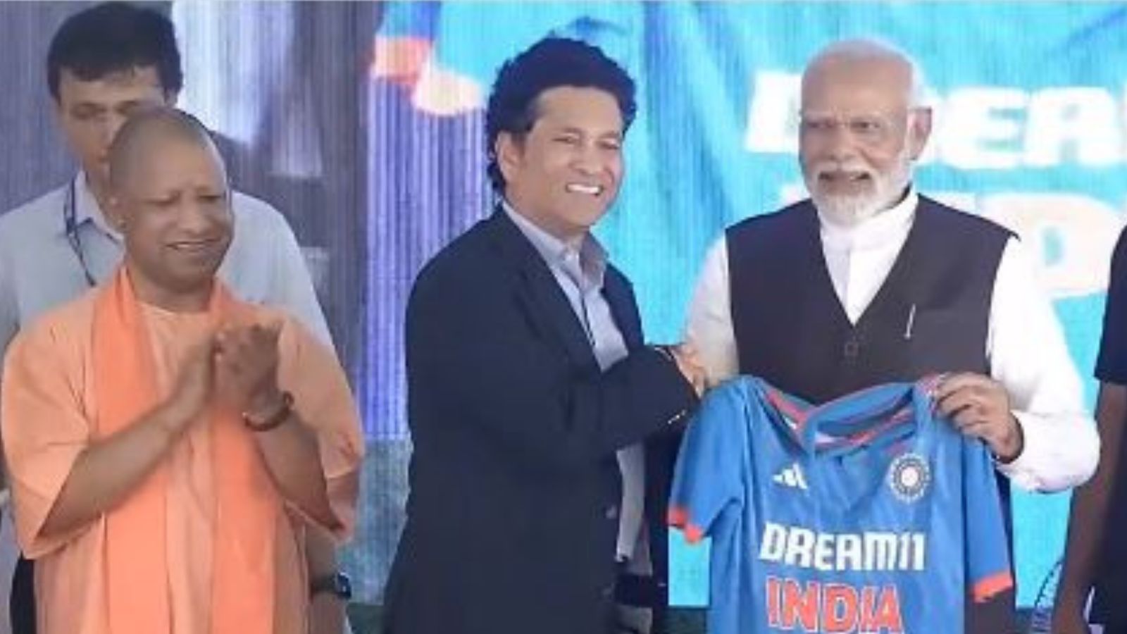 Watch: PM Modi lays foundation stone for Rs 451 cr Varanasi stadium in presence of ex-India captains including Sachin Tendulkar Watch: PM Modi lays foundation stone for Rs 451 cr Varanasi stadium in presence of ex-India captains including Sachin Tendulkar