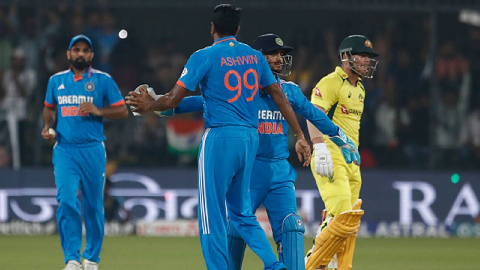 KL Rahul-led India hammer Australia with 99-run win in rain-interrupted run-fest to win series, solidify no.1 ODI spot KL Rahul-led India hammer Australia with 99-run win in rain-interrupted run-fest to win series, solidify no.1 ODI spot