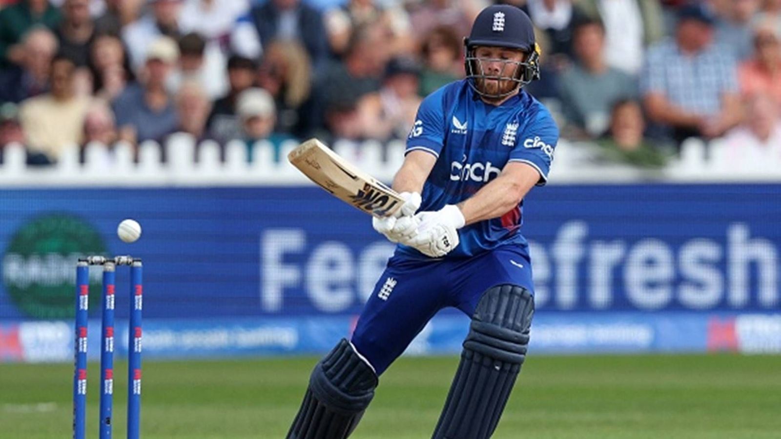 Delhi Capitals batter smashes 3 fours 1 six in 19-run over as England equal record for most runs in first over of ODI Delhi Capitals batter smashes 3 fours 1 six in 19-run over as England equal record for most runs in first over of ODI