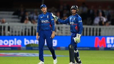 'I haven't heard anything about international retirement': Jos Buttler reiterates that England's focus remains firmly on ODI World Cup Joe Root celebrates catching Matt Henry with Jos Buttler during the 4th Metro Bank ODI between England and New Zealand at Lord's Cricket Ground on September 15, 2023 in London, England.