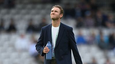 Stuart Broad snubs England while naming his favourites for ODI World Cup, explains why Jos Buttler's men might struggle Stuart Broad walks across the field before The Hundred match between London Spirit Men and Oval Invincibles Men at Lord's Cricket Ground on August 02, 2023 in London, England.
