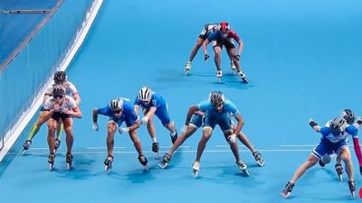 Asian Games 2023: India's 3000m women's and men's speed skating team roll to Bronze medals to banish the Monday morning blues! India's men's skating team