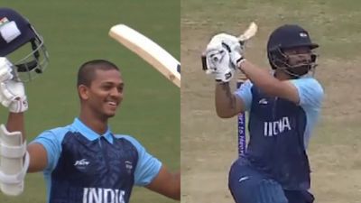 Watch: Yashasvi Jaiswal smacks maiden T20I century before Rinku Singh disdainfully destroys Nepal bowlers in Asian Games 2023 Yashasvi Jaiswal (L) and Rinku Singh (R)