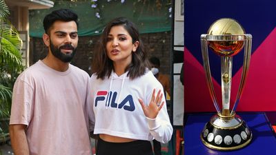 'I would humbly like to...': Virat Kohli delivers direct message to all his friends ahead of ODI World Cup, Anushka Sharma reacts Virat Kohli, Anushka Sharma (L) and ODI World Cup Trophy (R).