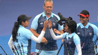 Asian Games 2023: India clinches 19th gold medal after Jyothi-Aditi-Parneet troika beat Chinese Taipei in women's compound team final Jyothi Surekha Vennam, Aditi Swami and Parneet Kaur displayed exemplary skills and mental fortitude in a nerve-jangling contest.