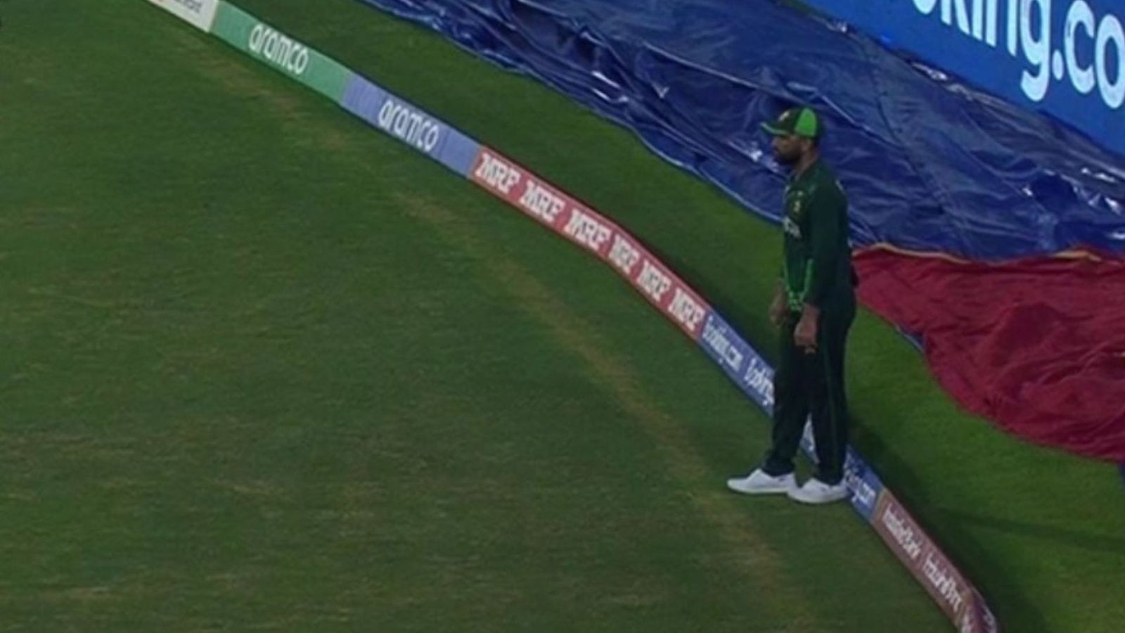 Did Pakistan fielder toy with boundary cushion during ODI World Cup match against Netherlands? Check details and MCC's law Did Pakistan fielder toy with boundary cushion during ODI World Cup match against Netherlands? Check details and MCC's law