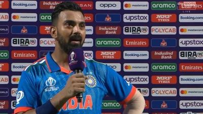 KL Rahul had his Kapil Dev moment after India lost 3 wickets for 2 runs, says 'I thought I'd get a good shower' KL Rahul during post-match presentation ceremony (Getty Images)