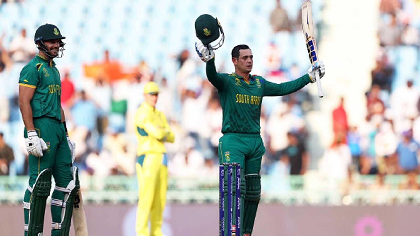 Quinton de Kock does what MS Dhoni, Jos Buttler couldn't; breaks Kumar Sangakkara's record with 109 vs Australia Quinton de Kock celebrates his century against Australia (Getty Images)