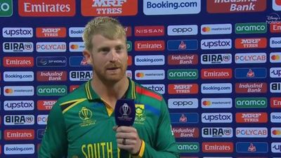 'This award needs to go to him': Heinrich Klaasen believes he doesn't deserve 'Player of the match' award despite 67-ball 109 Heinrich Klaasen in the post-match presentation (Screengrab: Hotstar)