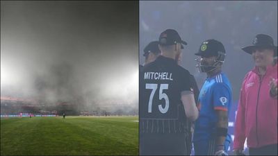 IND vs NZ: Fog engulfs Dharamsala stadium to halt India's run chase, first instance of bizarre stoppage in World Cup Players and umpires having a conversation as fog engulfs Dharamsala stadium (Getty Images, Screengrab: Hotstar)