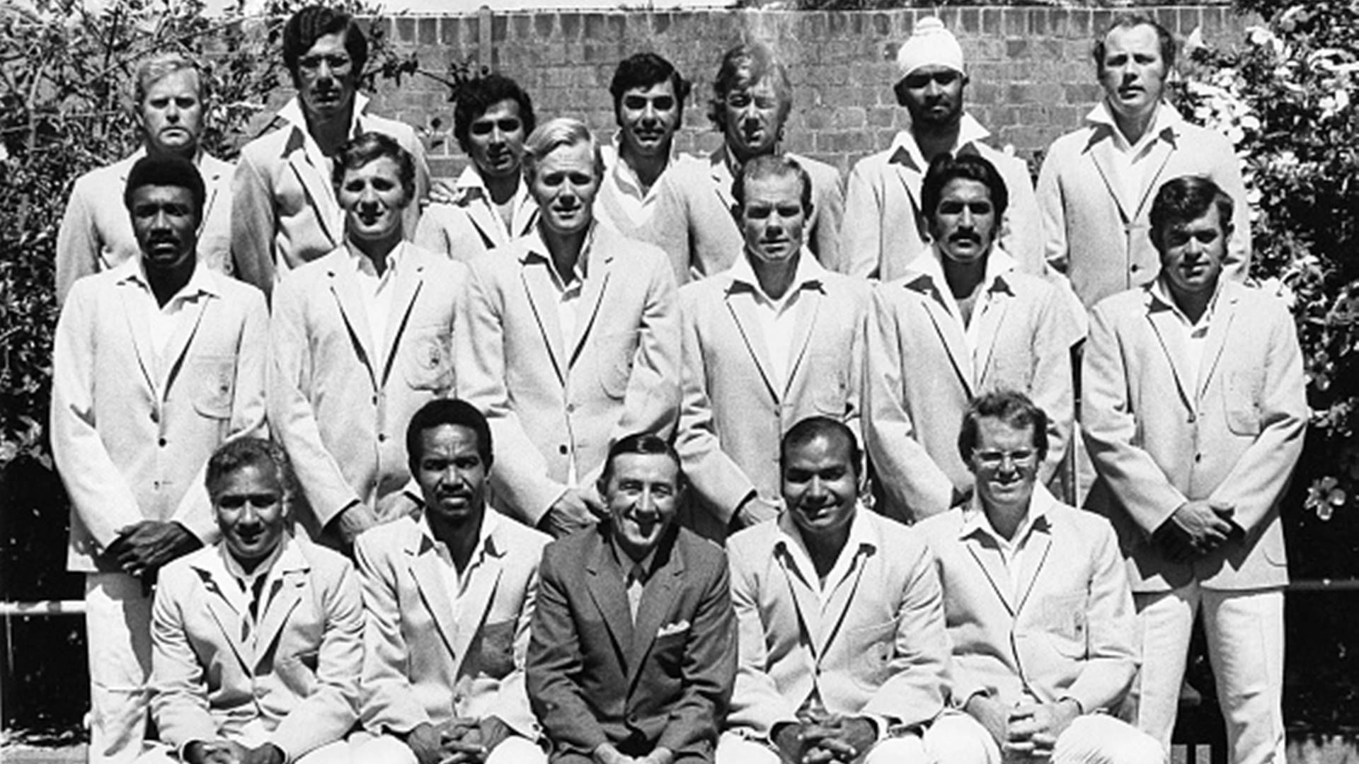 'I have lost my closest friend on the other side of border': Pakistan's Intikhab Alam mourns Bishan Singh Bedi's death The touring World XI cricket team prior to the Sydney Test match of the Rest of the World XI tour of Australia, 8 January 1972 (Getty Images)