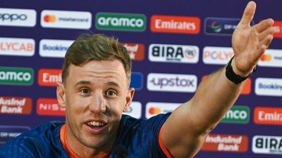 Logan van Beek angry after watching Dutch sports show mocking them, says 'couple more wins, they can stop joking about cricket' Logan van Beek in a press conference on the eve of match against Australia (Getty Images)