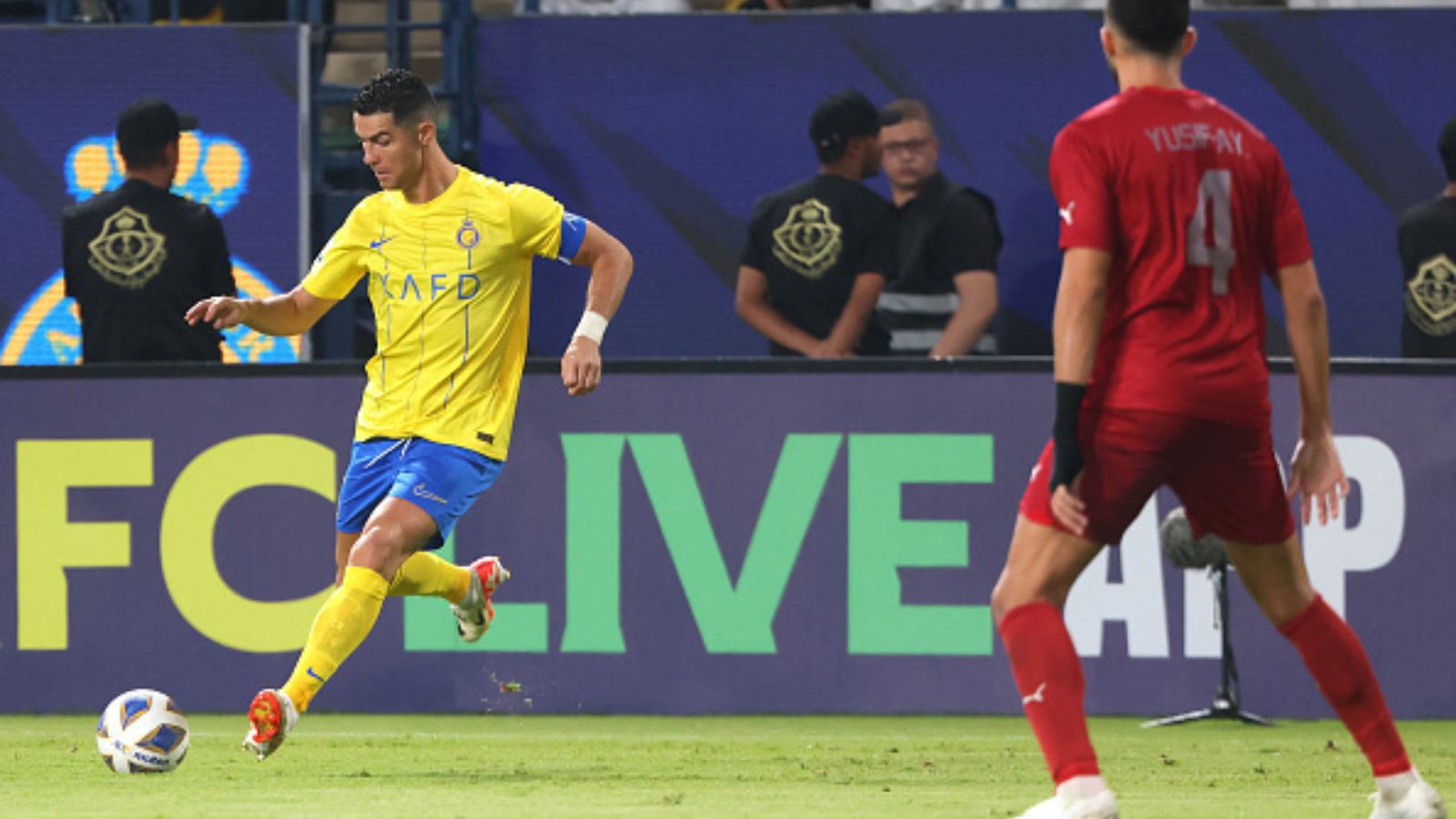 Watch: Cristiano Ronaldo scores brilliant long-range effort for Al Nassr, fans reminded of 2007 Manchester United star Al Nassr captain Cristiano Ronaldo readies himself to take a shot vs Al Duhail in the AFC Champions League