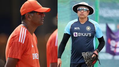 Rahul Dravid to pass coaching baton to VVS Laxman for India's T20I series against Australia post World Cup India's head coach Rahul Dravid (left) and NCA head VVS Laxman in this frame