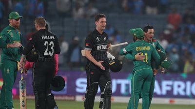South Africa dethrone India to revive Pakistan's semi-final hopes as New Zealand's NRR takes massive hit South Africa team members celebrate their team's win over New Zealand during the ICC Men's Cricket World Cup 2023 match between South Africa and New Zealand at MCA International Stadium on November 01, 2023 in Pune, India. -- Getty Images
