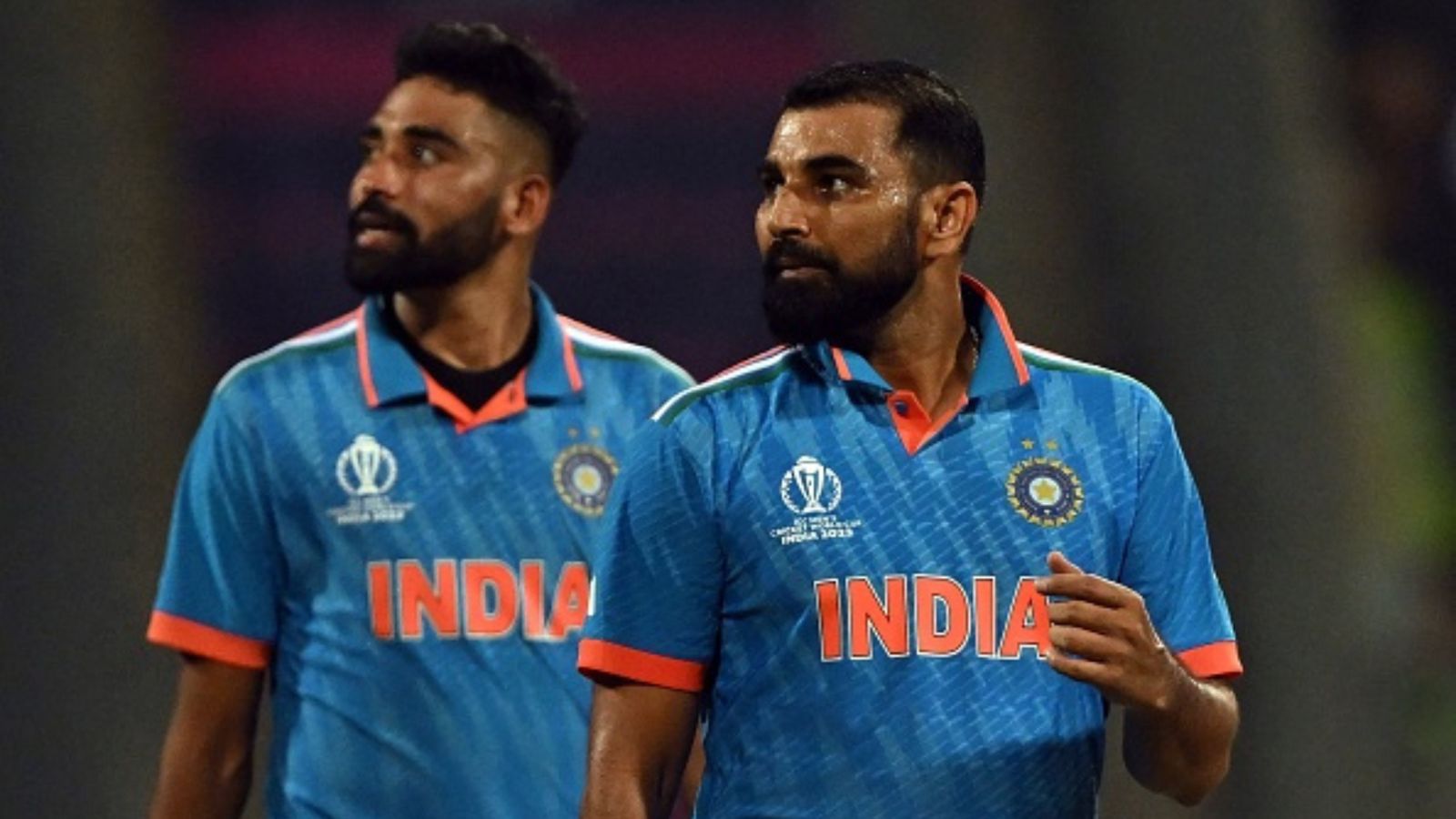 'This is called world-class bowling': Amir, Shoaib take cheeky jibe at Pakistan pacers after India rout Sri Lanka Indian pacers Mohammed Shami and Jasprit Bumrah during the match vs Sri Lanka.