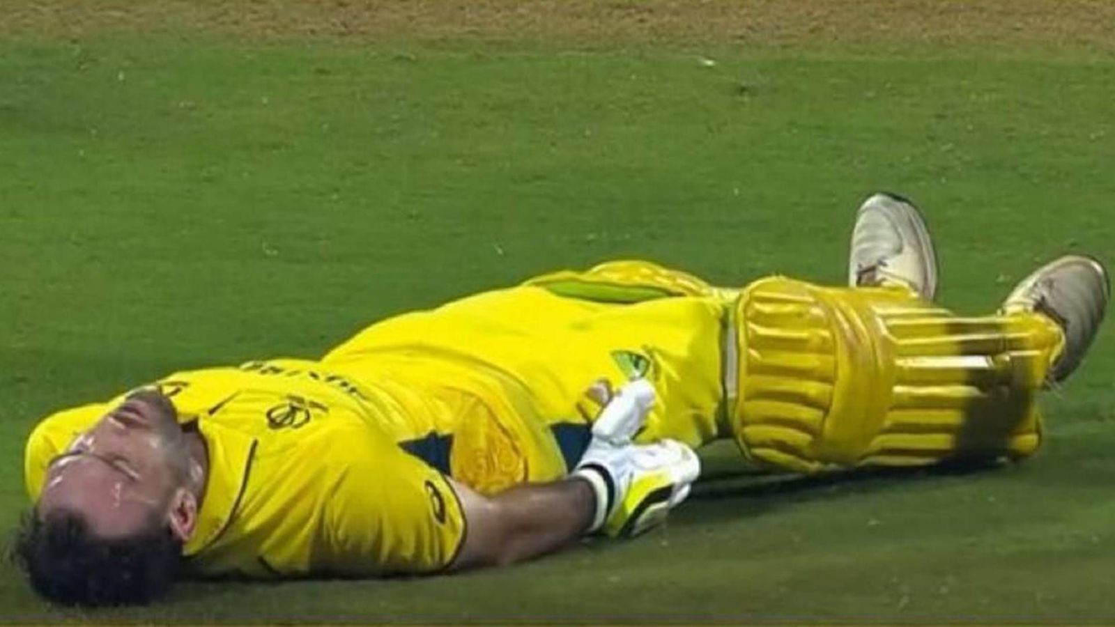 Tendulkar to Gambhir, cricket fraternity hails Glenn Maxwell who proved win predictor wrong with out-of-the-world 201 Tendulkar to Gambhir, cricket fraternity hails Glenn Maxwell who proved win predictor wrong with out-of-the-world 201